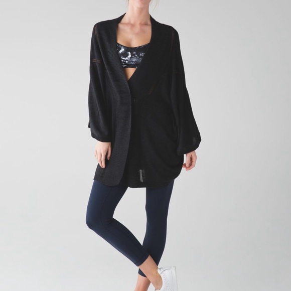Lululemon wrap - Picture 1 of 3